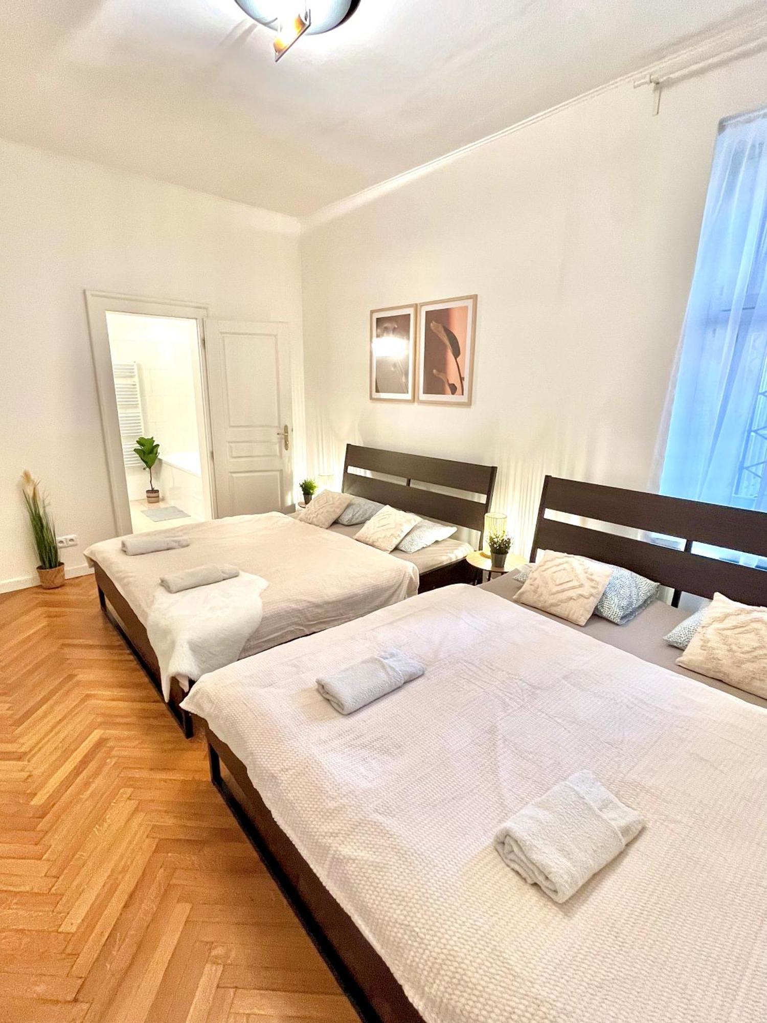 Mia - Old Town, Ac Apartman