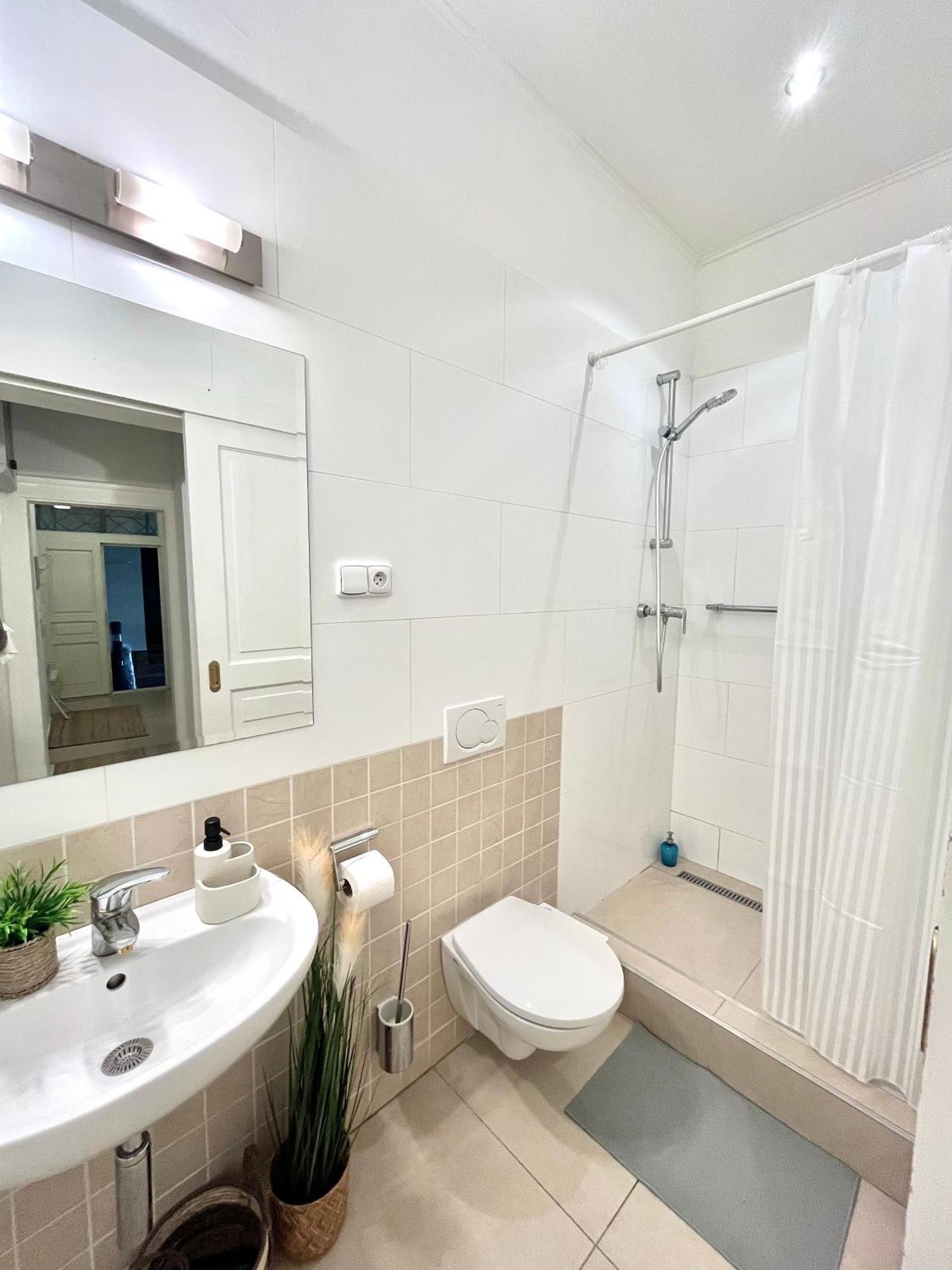 Mia - Old Town, Ac Apartman *